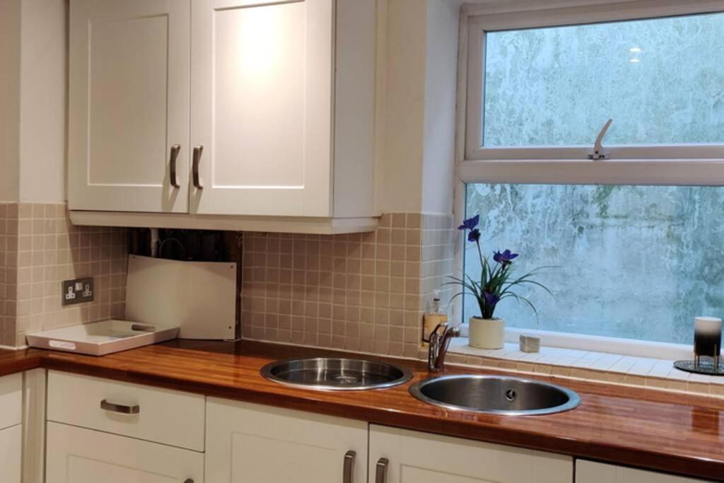 Extremely Well Located Seafront 1 Bedroom Apartment In 布赖顿 外观 照片